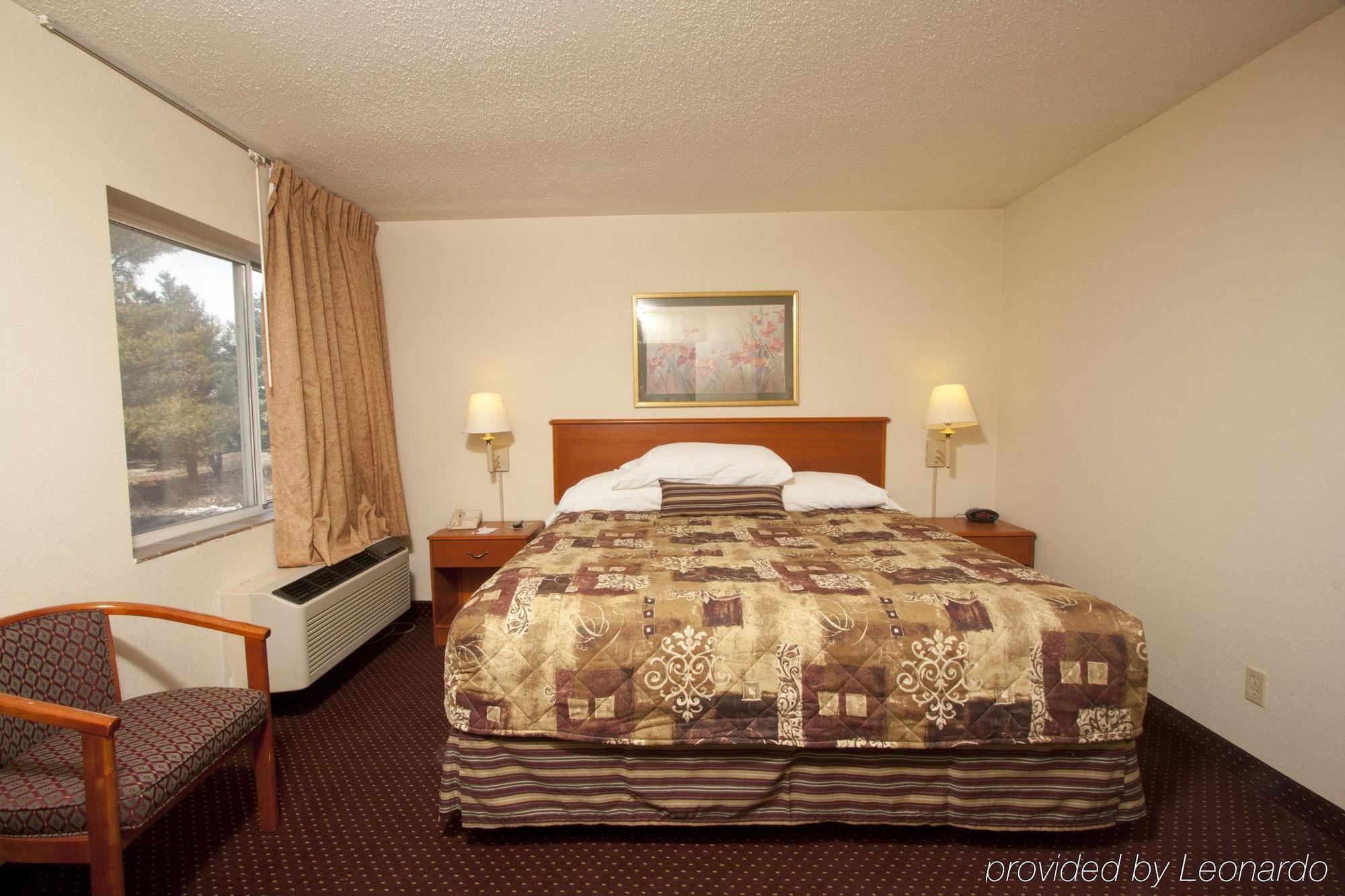 The Garden Inn Elkhart Rum bild