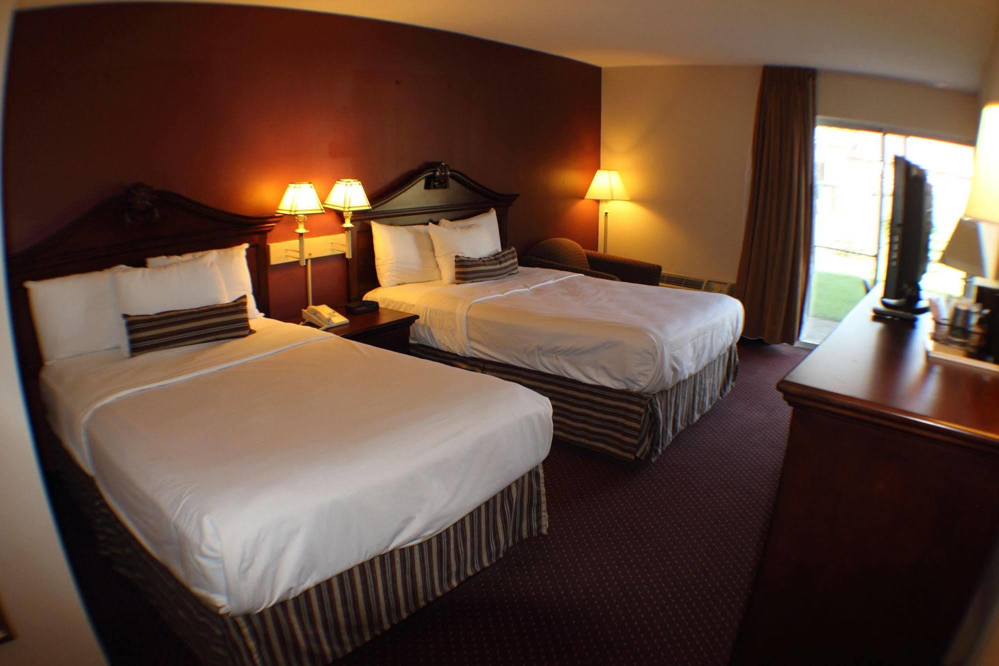 The Garden Inn Elkhart Exteriör bild