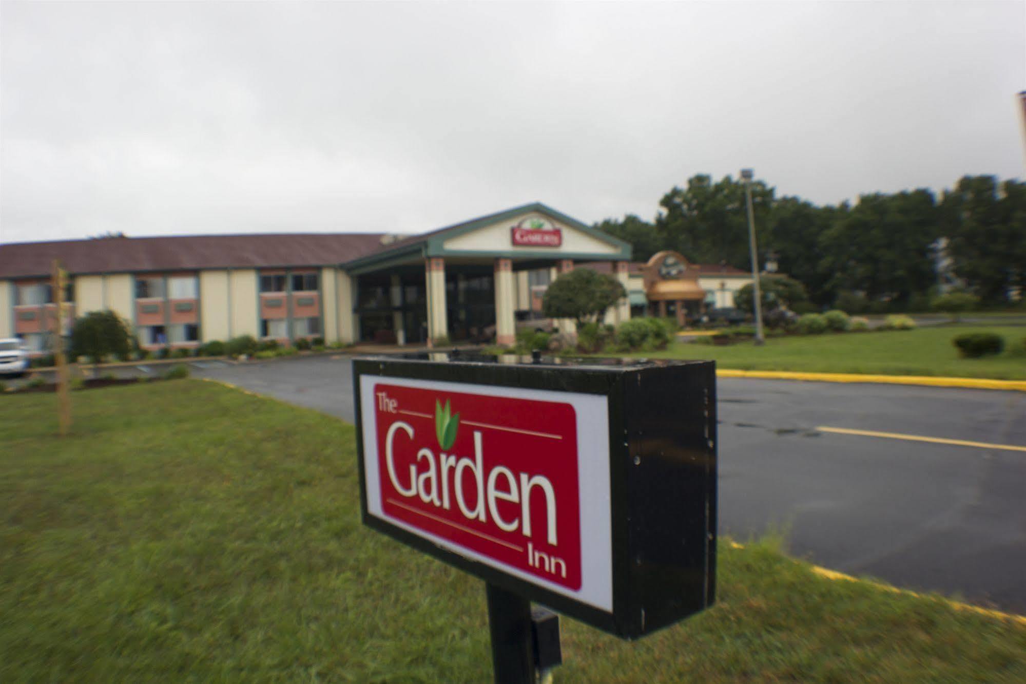 The Garden Inn Elkhart Exteriör bild
